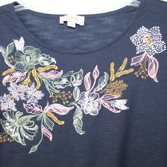 Ann Taylor Outlet Black Scoop Neck 3/4 Bell Sleeve Floral Accent Top Size Small - Picture 3 of 8
